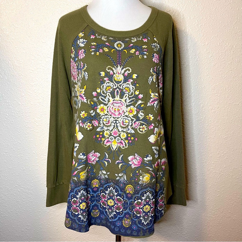 Mic and Jax Women’s Scoop Neck Long Sleeve Olive Green Floral Top Blouse